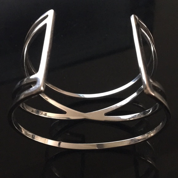 COPY - Vince Camuto bangle cuff bracelet - Picture 4 of 5